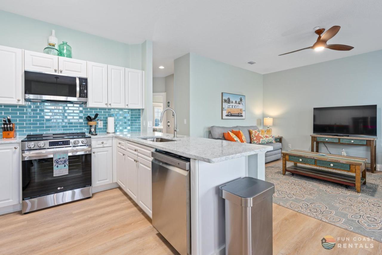 On Flagler Avenue! Dog Friendly With Balcony And Parking Walk To The Beach! New Smyrna Beach Extérieur photo